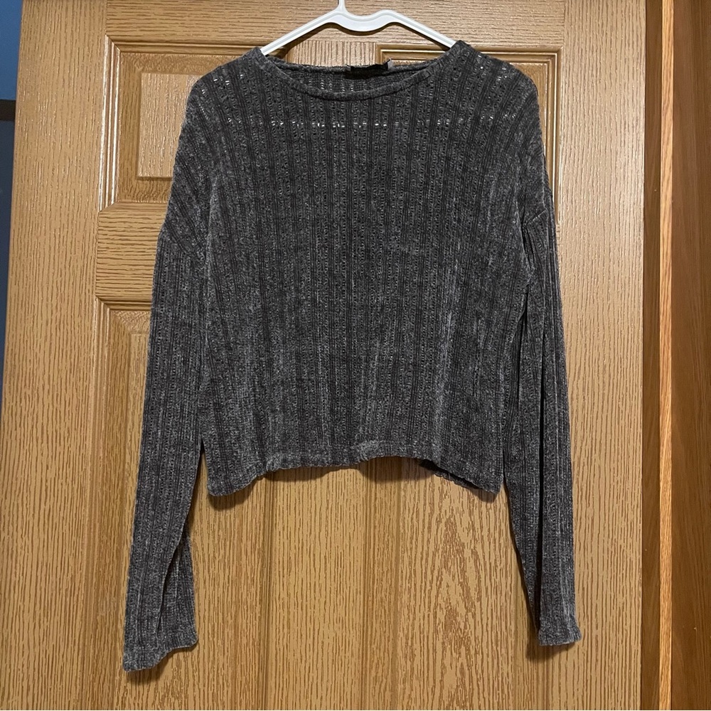 Gray, size medium Hollister sweater